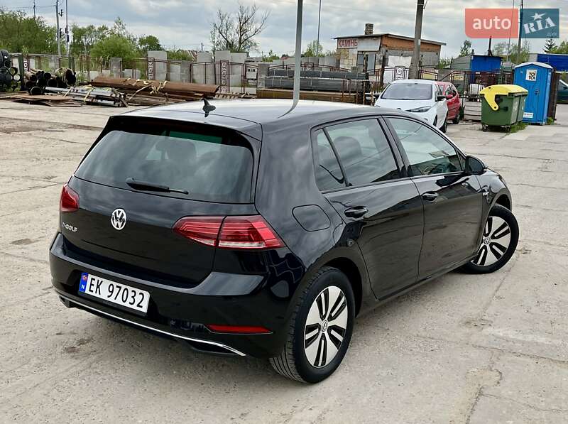 Хэтчбек Volkswagen e-Golf 2018 в Львове фото 19 Хэтчбек Volkswagen e-Golf 2018 в Львове