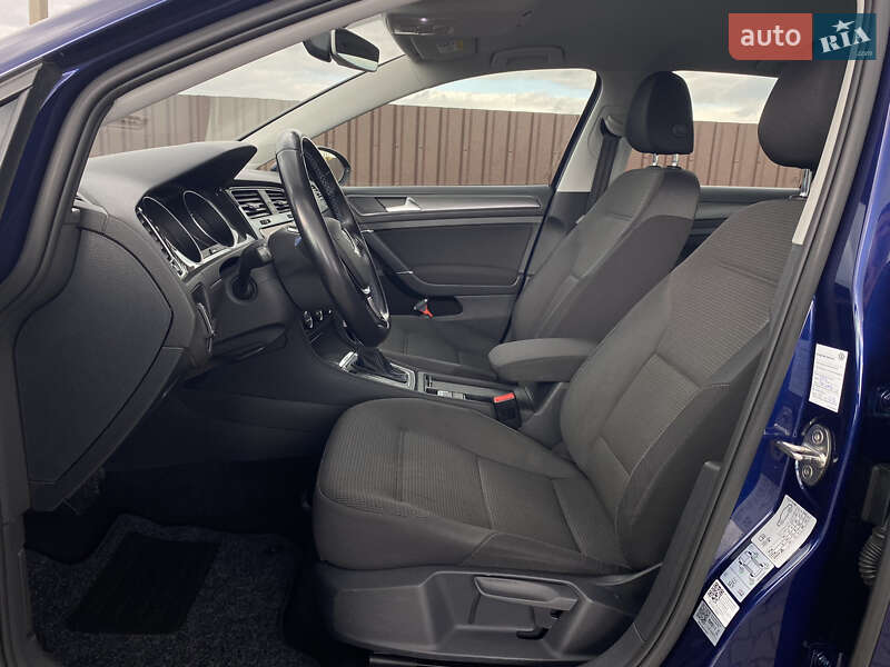 Хетчбек Volkswagen e-Golf 2019 в Вінниці