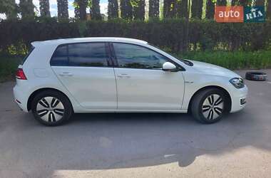Хетчбек Volkswagen e-Golf 2020 в 