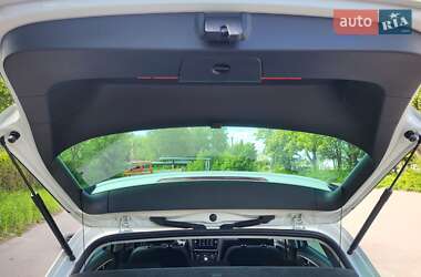 Хетчбек Volkswagen e-Golf 2020 в 