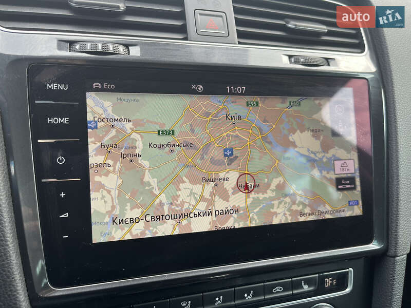 Хетчбек Volkswagen e-Golf 2017 в Києві