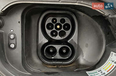 Хэтчбек Volkswagen e-Golf 2020 в 