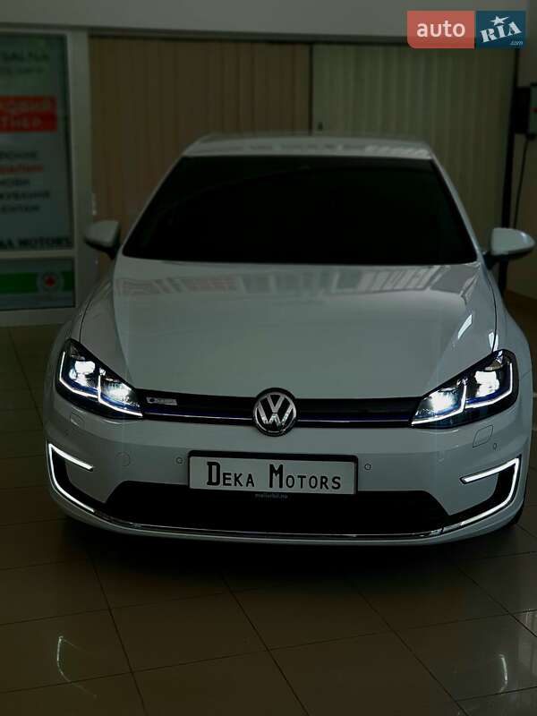 Volkswagen e-Golf 2017