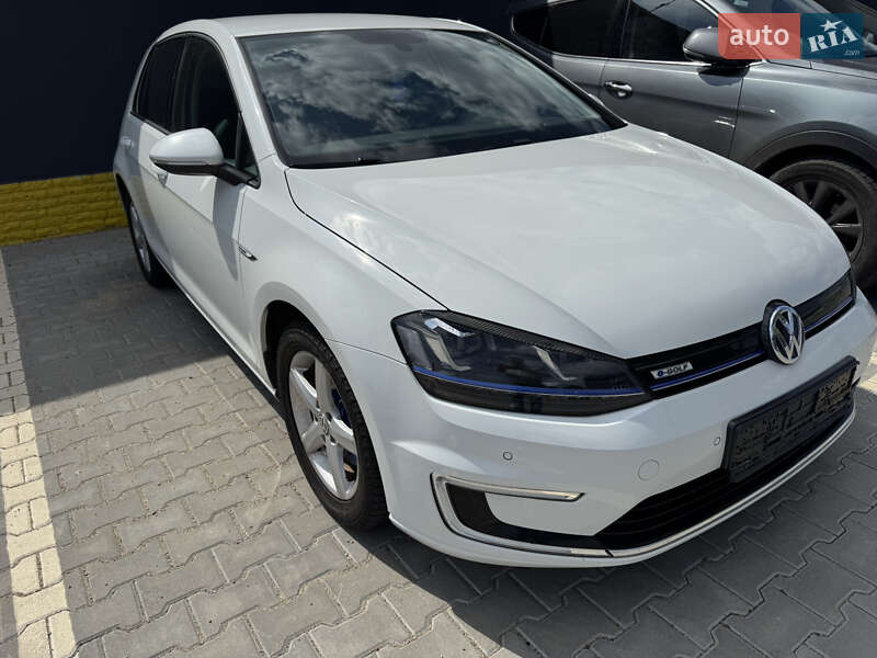 Хетчбек Volkswagen e-Golf 2016 в Одесі