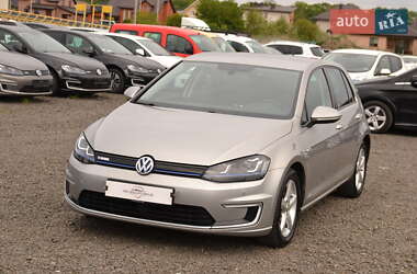 Хетчбек Volkswagen e-Golf 2015 в Луцьку
