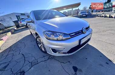 Хетчбек Volkswagen e-Golf 2019 в 