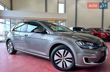 Volkswagen e-Golf 2016