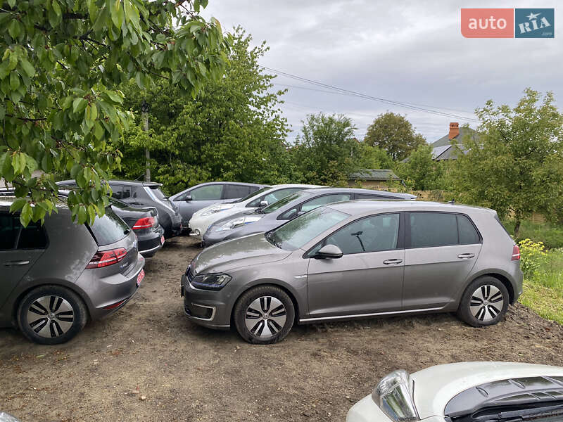 Volkswagen e-Golf 2016