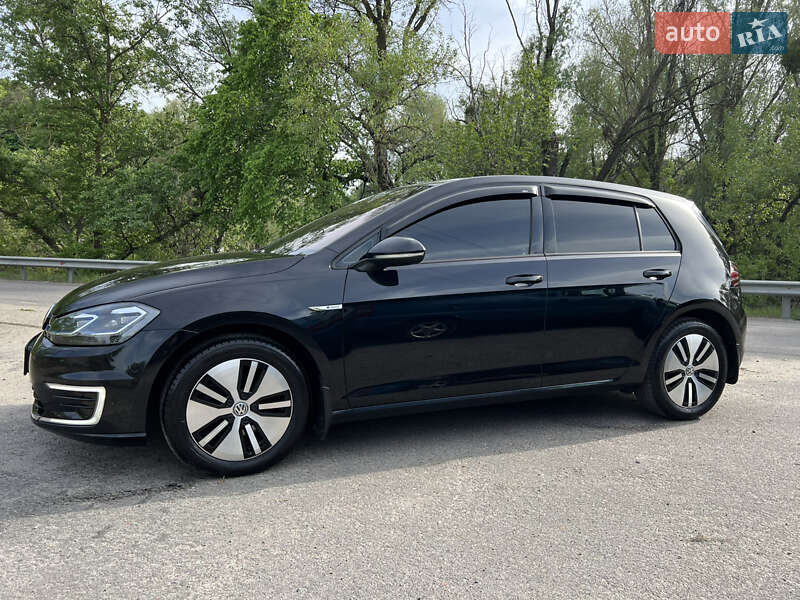 Volkswagen e-Golf 2020