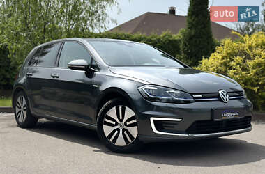 Хэтчбек Volkswagen e-Golf 2020 в 