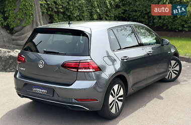 Хэтчбек Volkswagen e-Golf 2020 в 