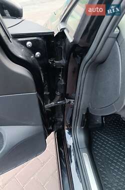 Хетчбек Volkswagen e-Golf 2015 в  фото 34 Хетчбек Volkswagen e-Golf 2015 в