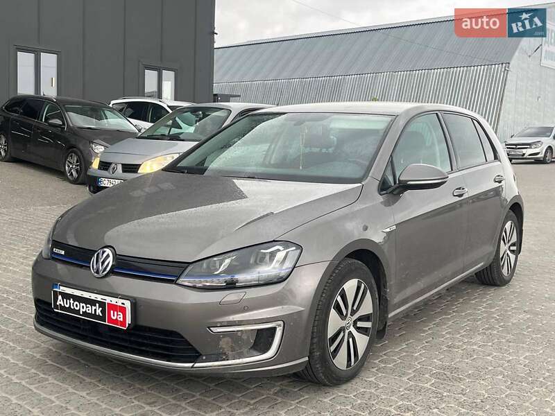 Volkswagen e-Golf 2015