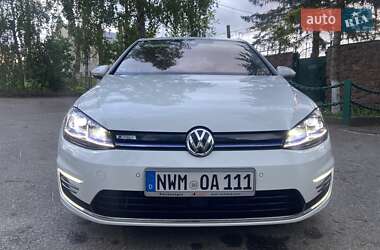 Хэтчбек Volkswagen e-Golf 2020 в Киеве