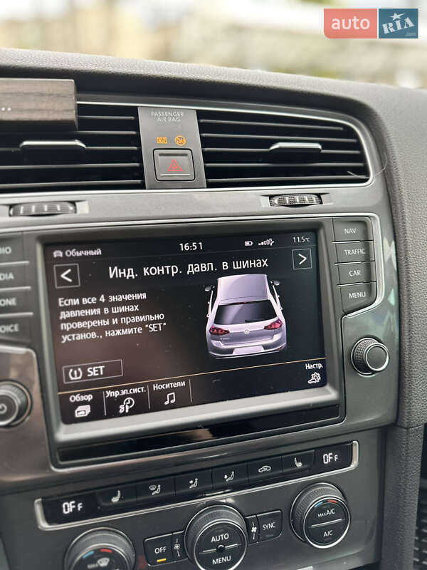 Хетчбек Volkswagen e-Golf 2015 в Вінниці