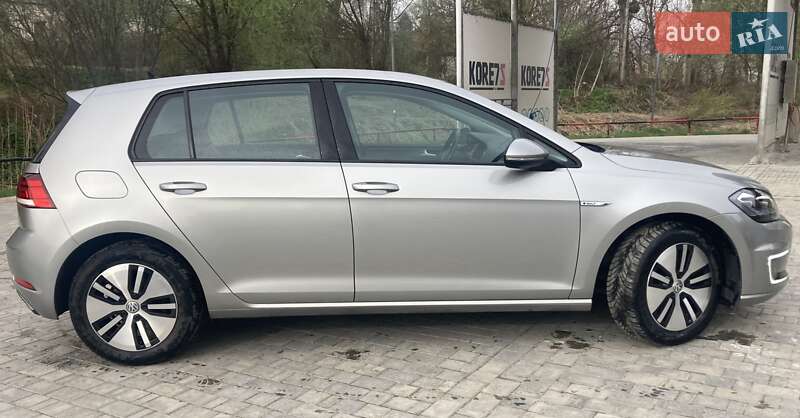 Хэтчбек Volkswagen e-Golf 2018 в Николаеве