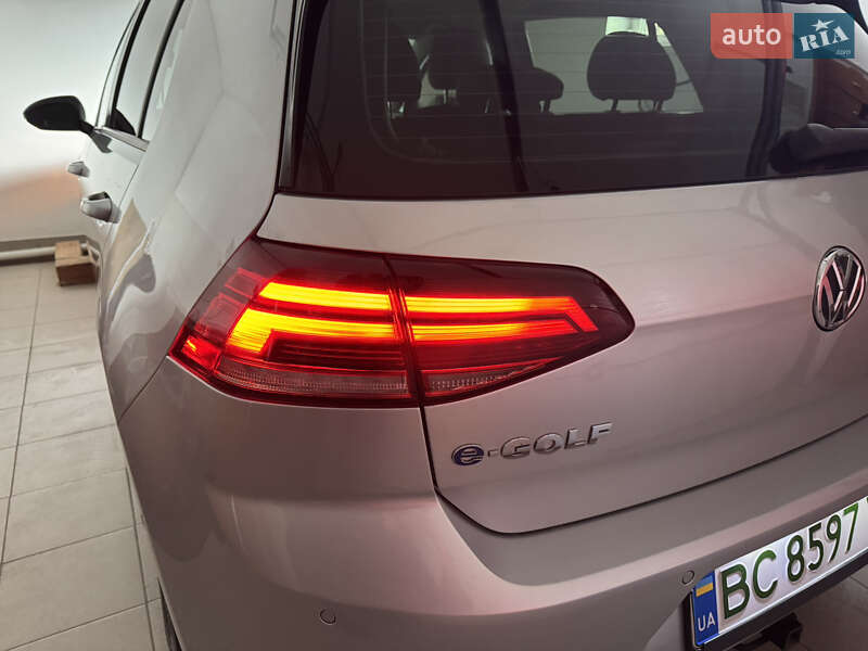 Хетчбек Volkswagen e-Golf 2019 в Львові