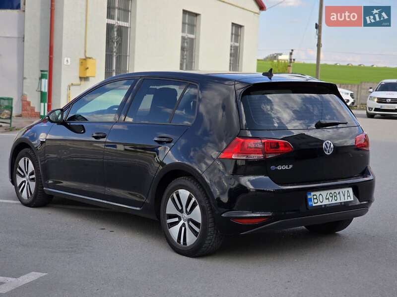 Хетчбек Volkswagen e-Golf 2015 в Тернополі