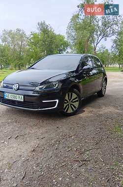 Хэтчбек Volkswagen e-Golf 2014 в Кривом Роге