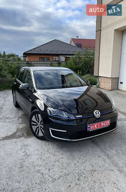 Хетчбек Volkswagen e-Golf 2017 в Вінниці