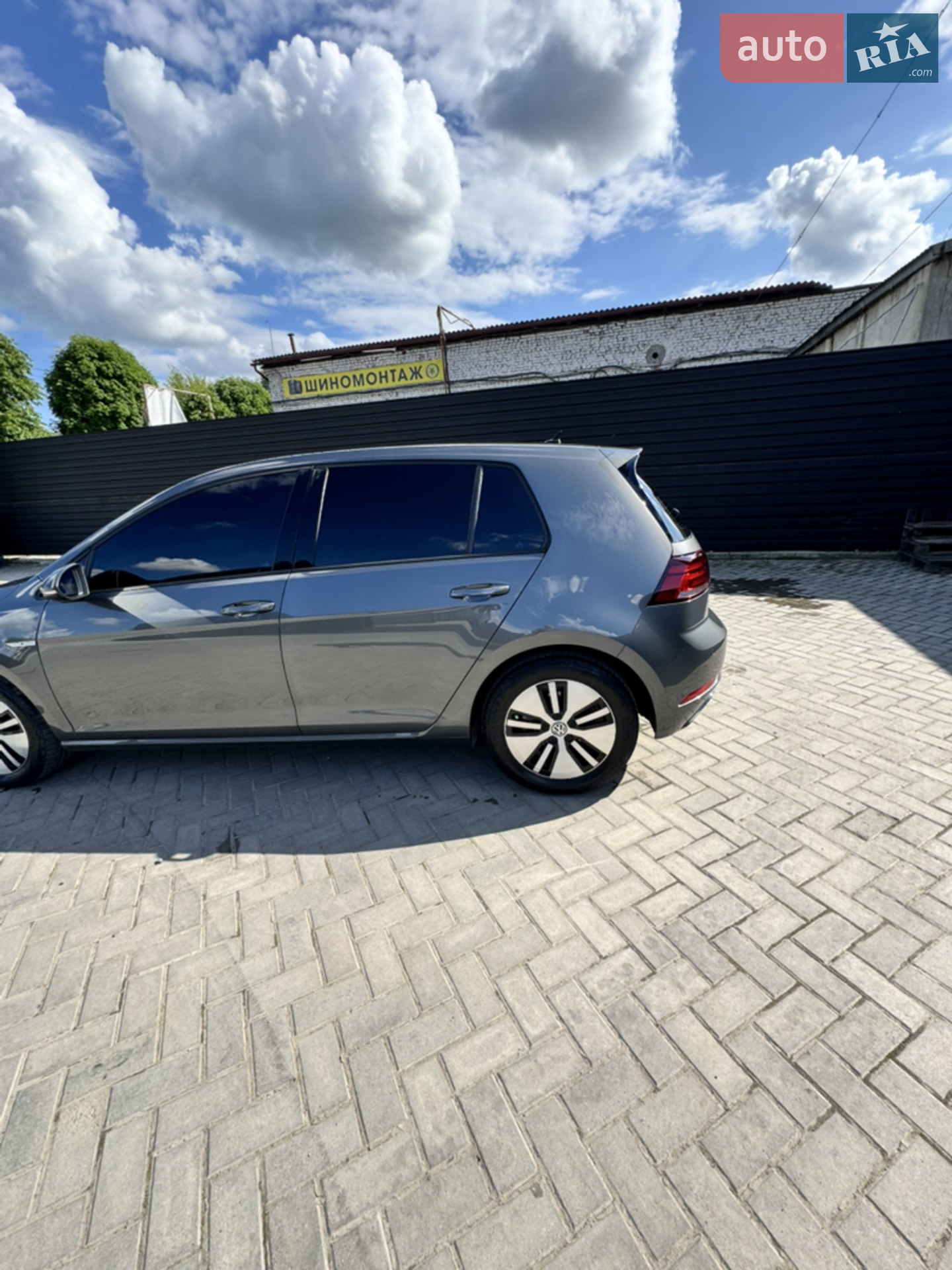 2020 Volkswagen Golf - мініатюра 4