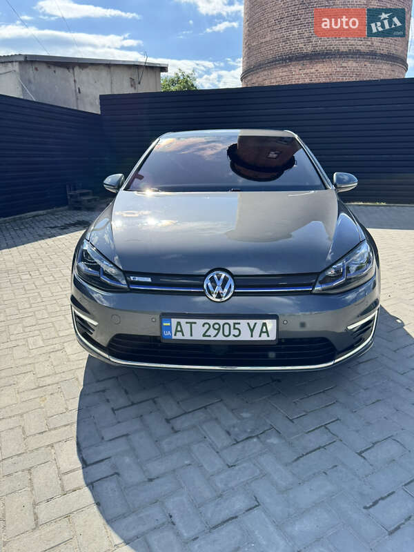 Хэтчбек Volkswagen e-Golf 2020 в Ивано-Франковске