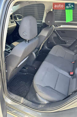 Хэтчбек Volkswagen e-Golf 2020 в 