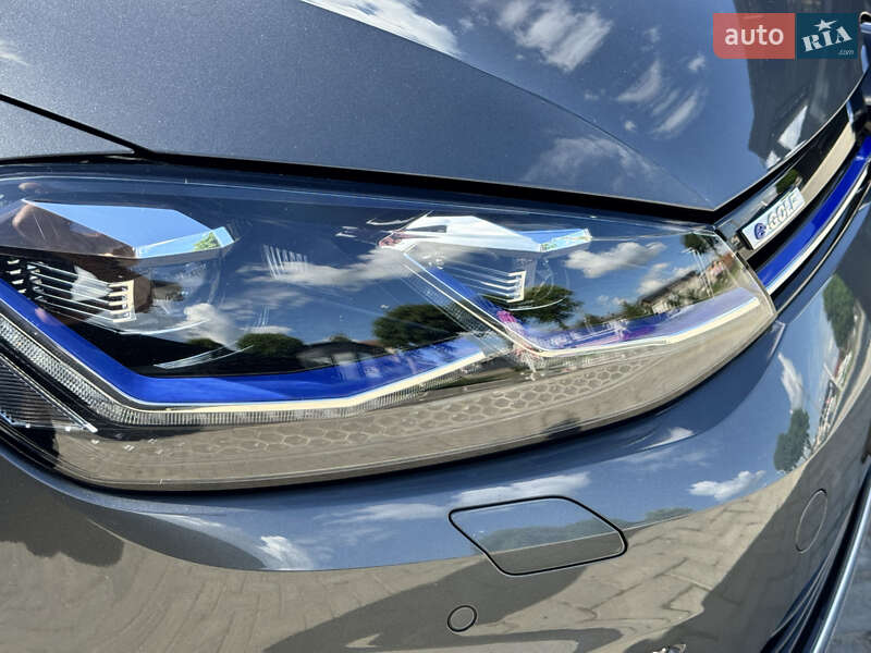 Хэтчбек Volkswagen e-Golf 2020 в Ивано-Франковске