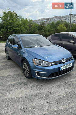 Хэтчбек Volkswagen e-Golf 2016 в Запорожье