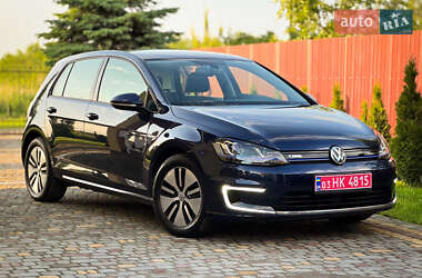 Хетчбек Volkswagen e-Golf 2015 в 
