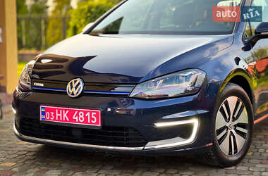 Хетчбек Volkswagen e-Golf 2015 в 