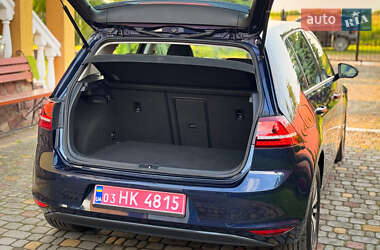 Хетчбек Volkswagen e-Golf 2015 в 