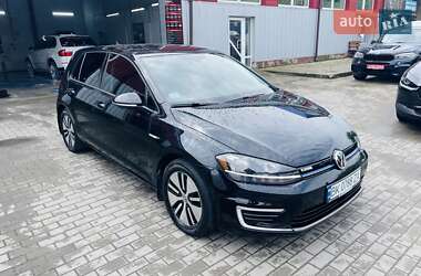 Хетчбек Volkswagen e-Golf 2019 в 