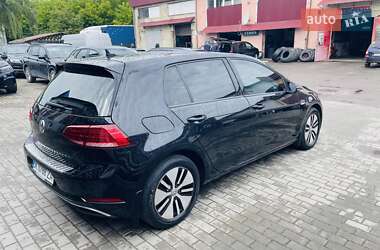 Хетчбек Volkswagen e-Golf 2019 в 