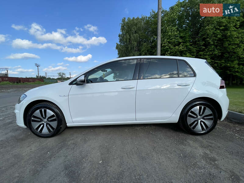 Хэтчбек Volkswagen e-Golf 2020 в Киверцах