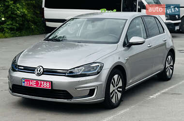 Хэтчбек Volkswagen e-Golf 2017 в Здолбунове