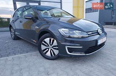 Хетчбек Volkswagen e-Golf 2020 в 
