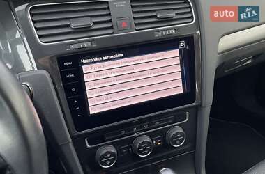 Хетчбек Volkswagen e-Golf 2020 в 