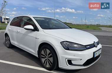 Хэтчбек Volkswagen e-Golf 2015 в Виннице