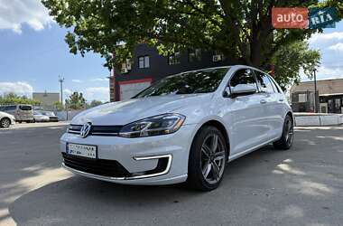 Хэтчбек Volkswagen e-Golf 2017 в Харькове