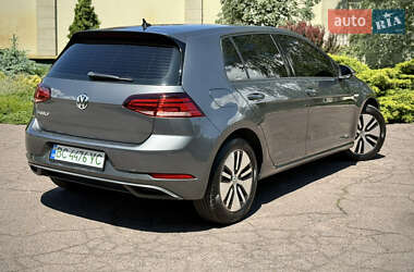 Хэтчбек Volkswagen e-Golf 2019 в 
