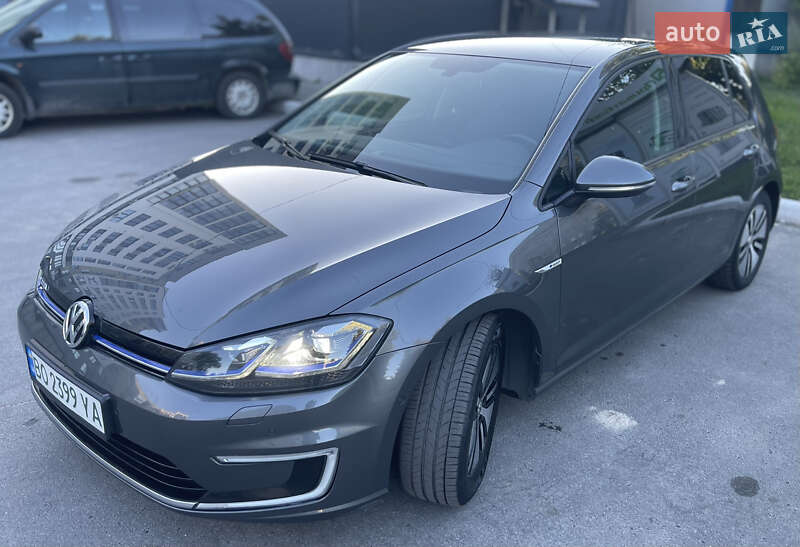 Хетчбек Volkswagen e-Golf 2018 в Тернополі