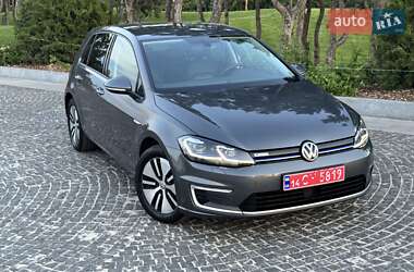 Хетчбек Volkswagen e-Golf 2019 в 