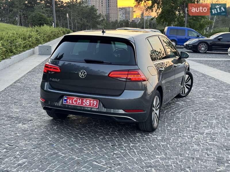 Хетчбек Volkswagen e-Golf 2019 в Дніпрі
