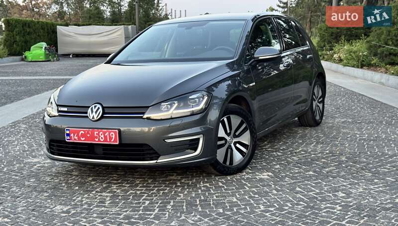 Хетчбек Volkswagen e-Golf 2019 в Дніпрі