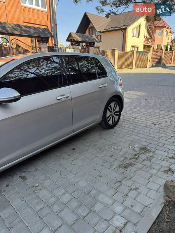 Хэтчбек Volkswagen e-Golf 2019 в Хмельницком