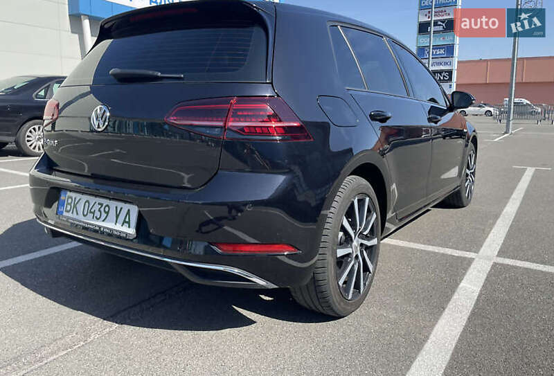 Хетчбек Volkswagen e-Golf 2018 в Тернополі