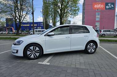 Хетчбек Volkswagen e-Golf 2016 в Хмельницькому
