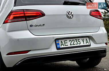 Хэтчбек Volkswagen e-Golf 2020 в Першотравенске