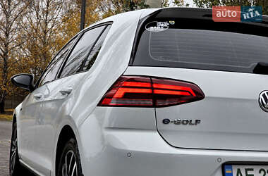 Хэтчбек Volkswagen e-Golf 2020 в Першотравенске